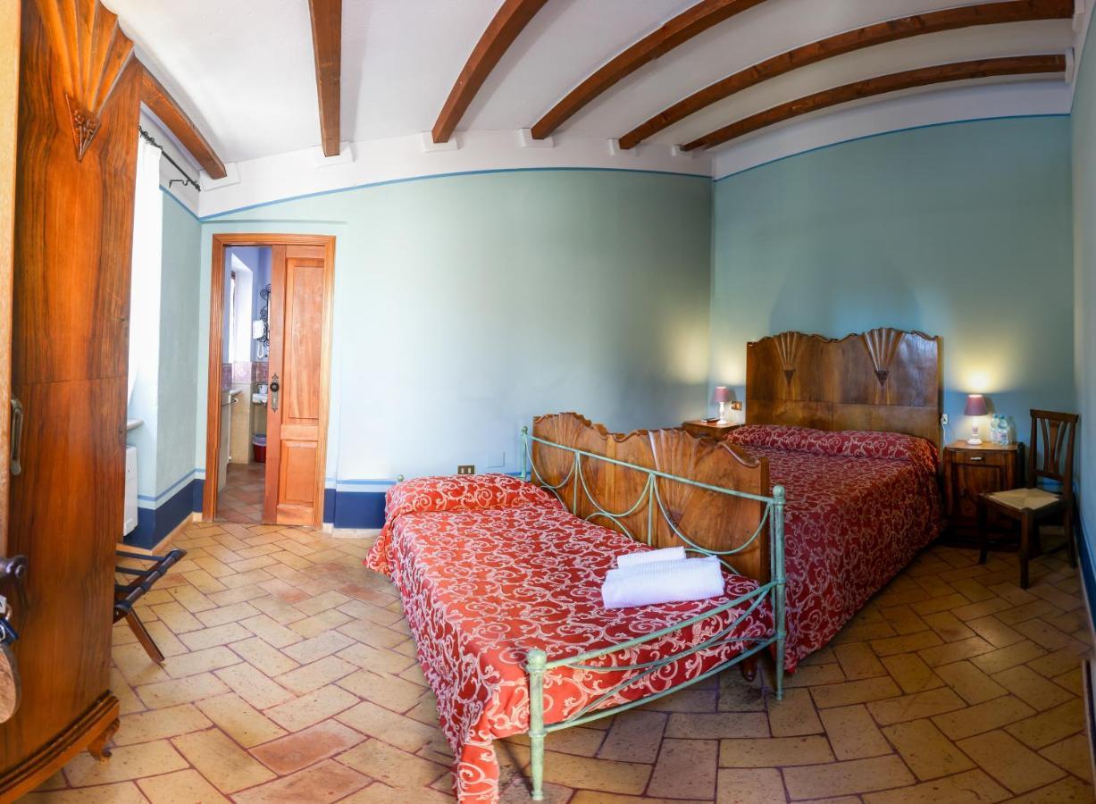 Montemaggiore al Metauro Albergo Diffuso Borgo Montemaggiore מראה חיצוני תמונה