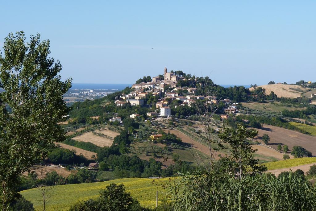 Montemaggiore al Metauro Albergo Diffuso Borgo Montemaggiore מראה חיצוני תמונה